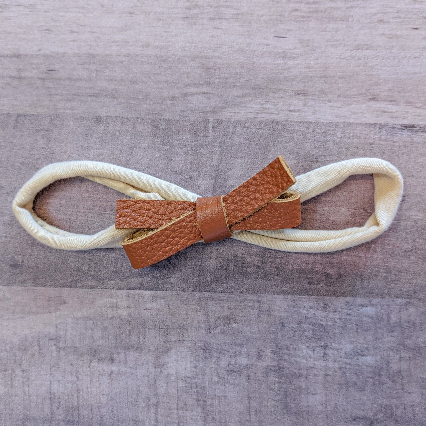 Nylon Band Bow