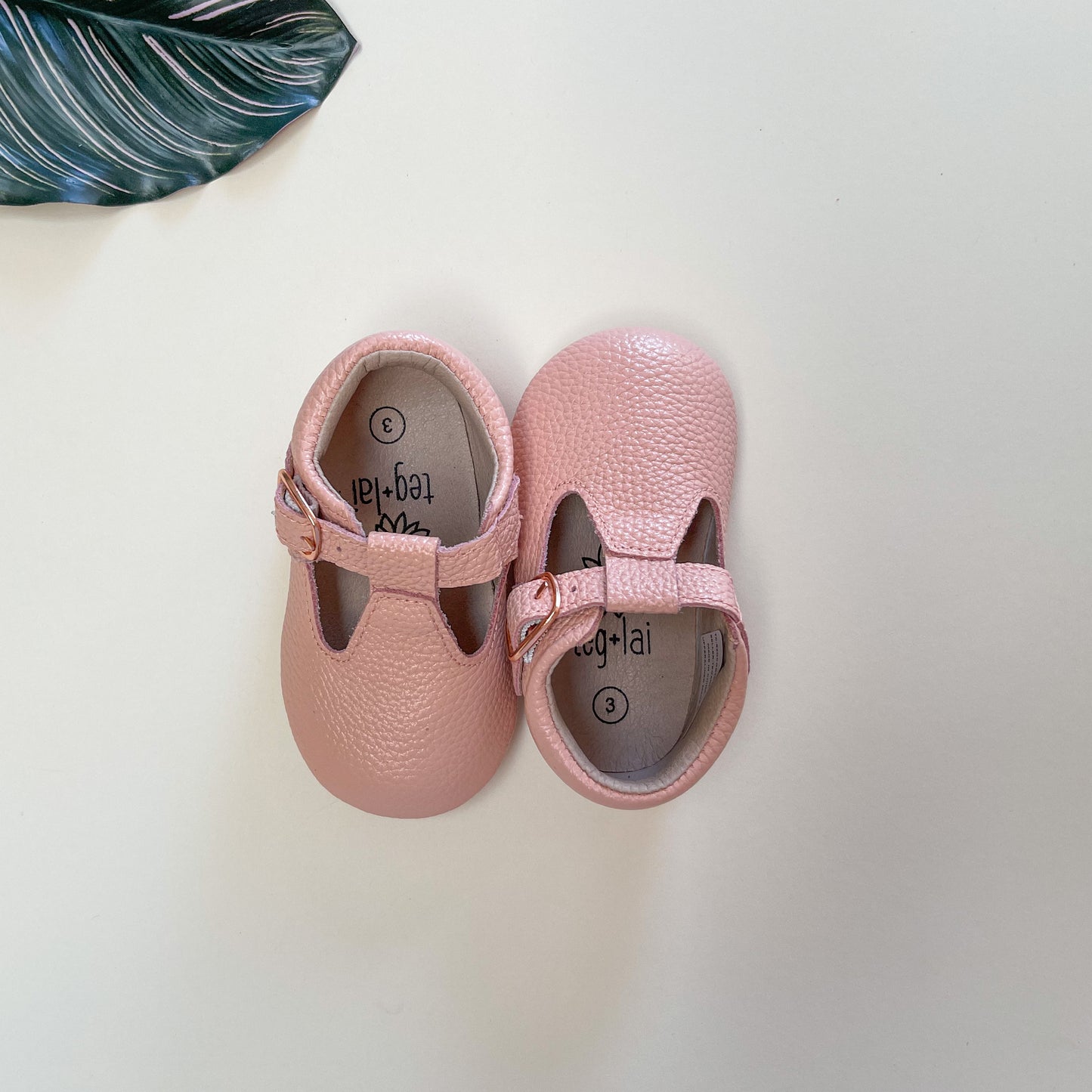 T-Strap Pretty Me Pink