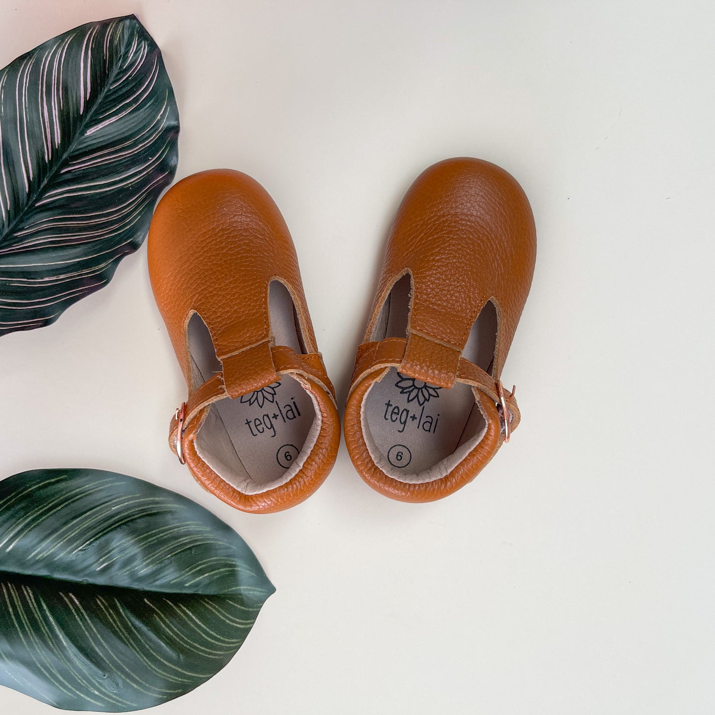 T-Strap Tobacco Brown