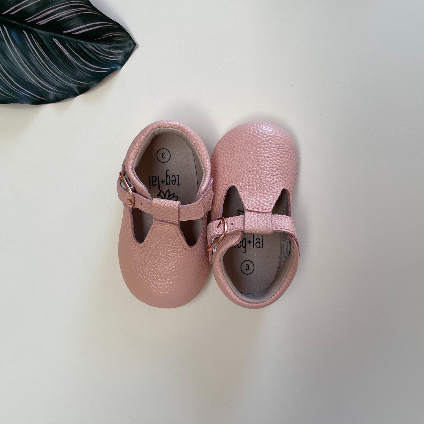 T-Strap Pretty Me Pink
