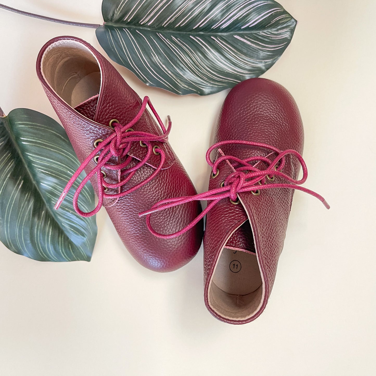 UNISEX Oxford Boot Mahogany