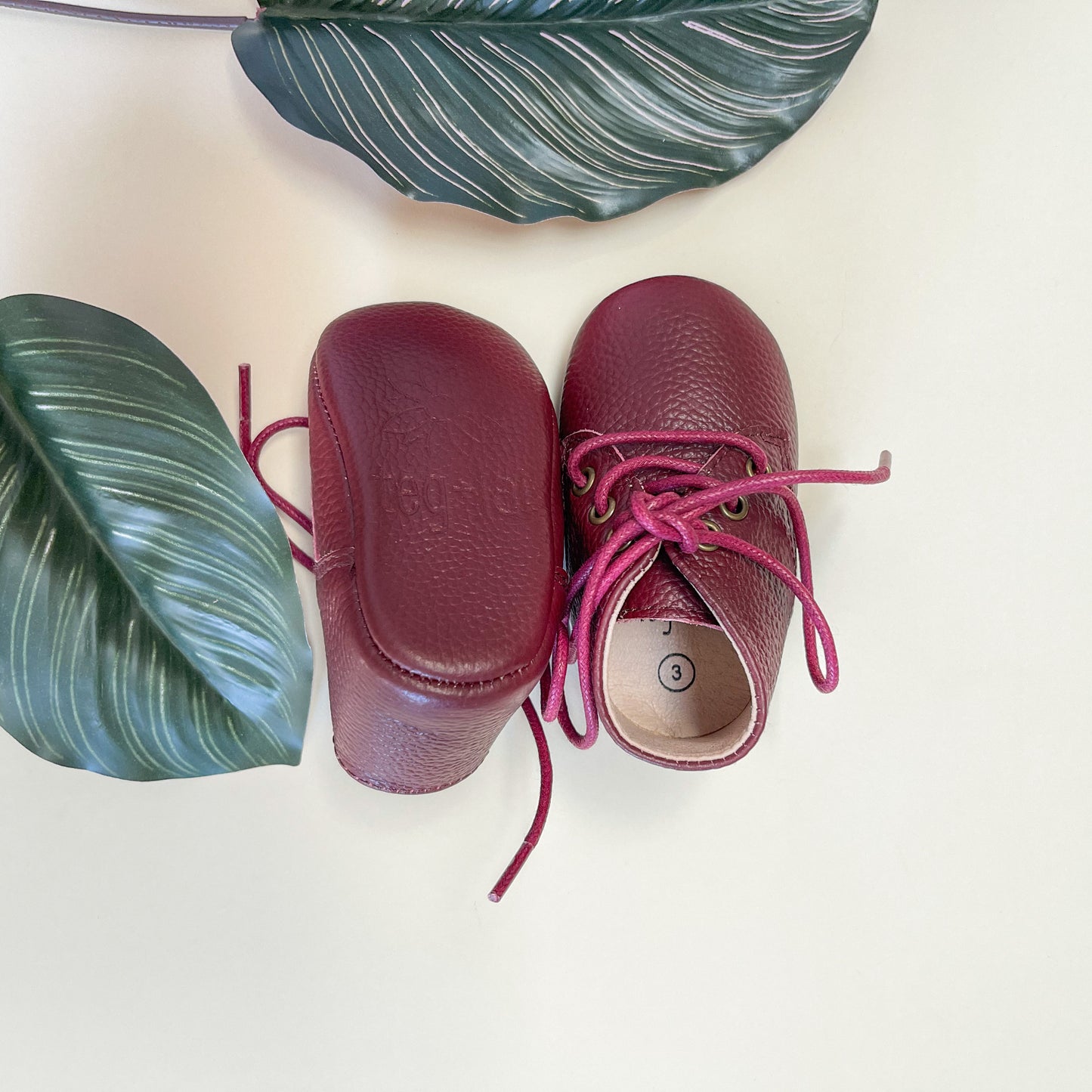 UNISEX Oxford Boot Mahogany