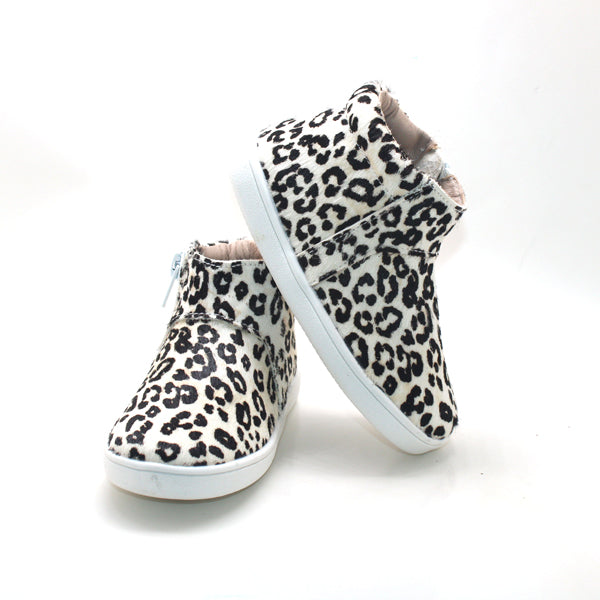 Unisex High Top Loafers Snow Leopard