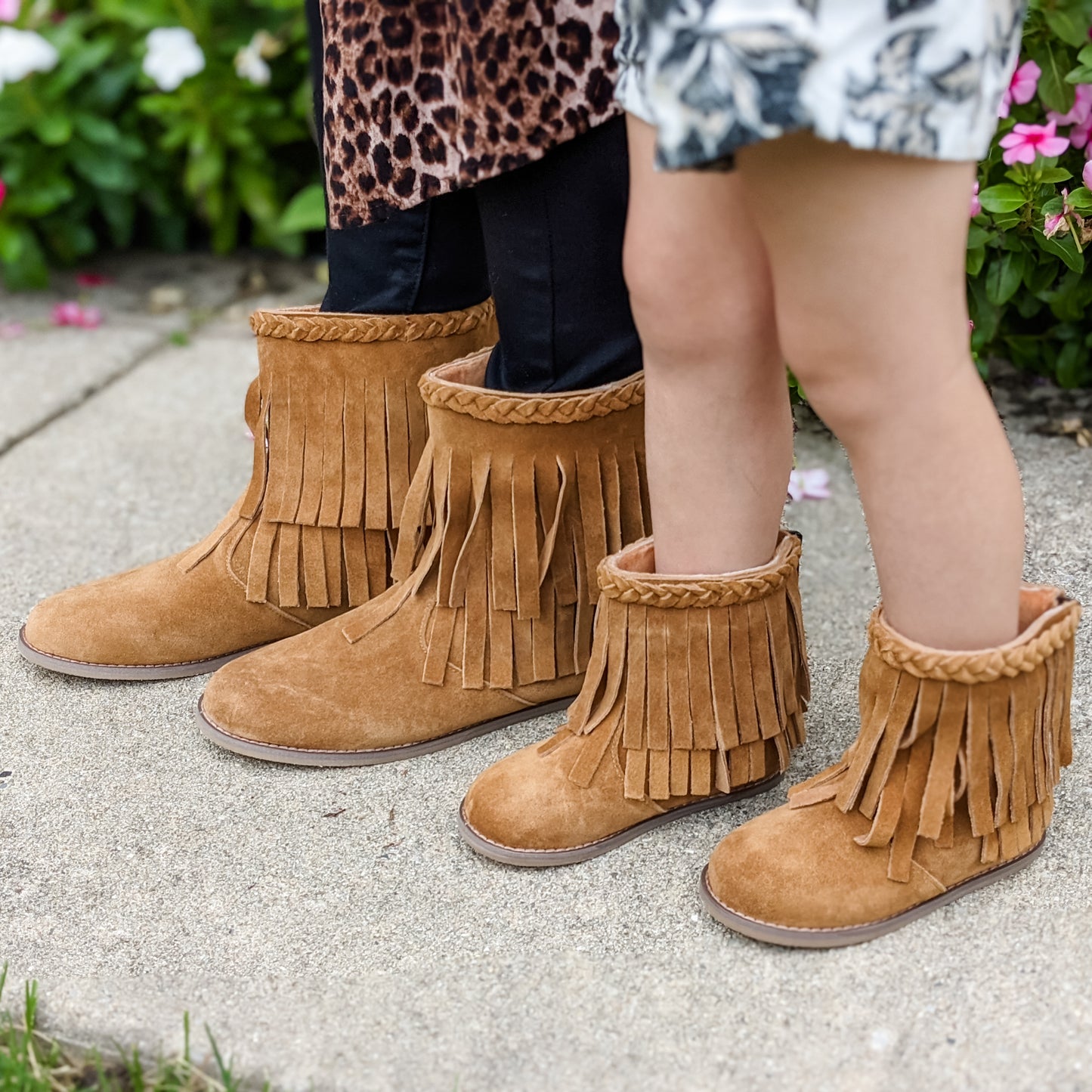 MOMMY Braided Fringe Boots Tanny Brown