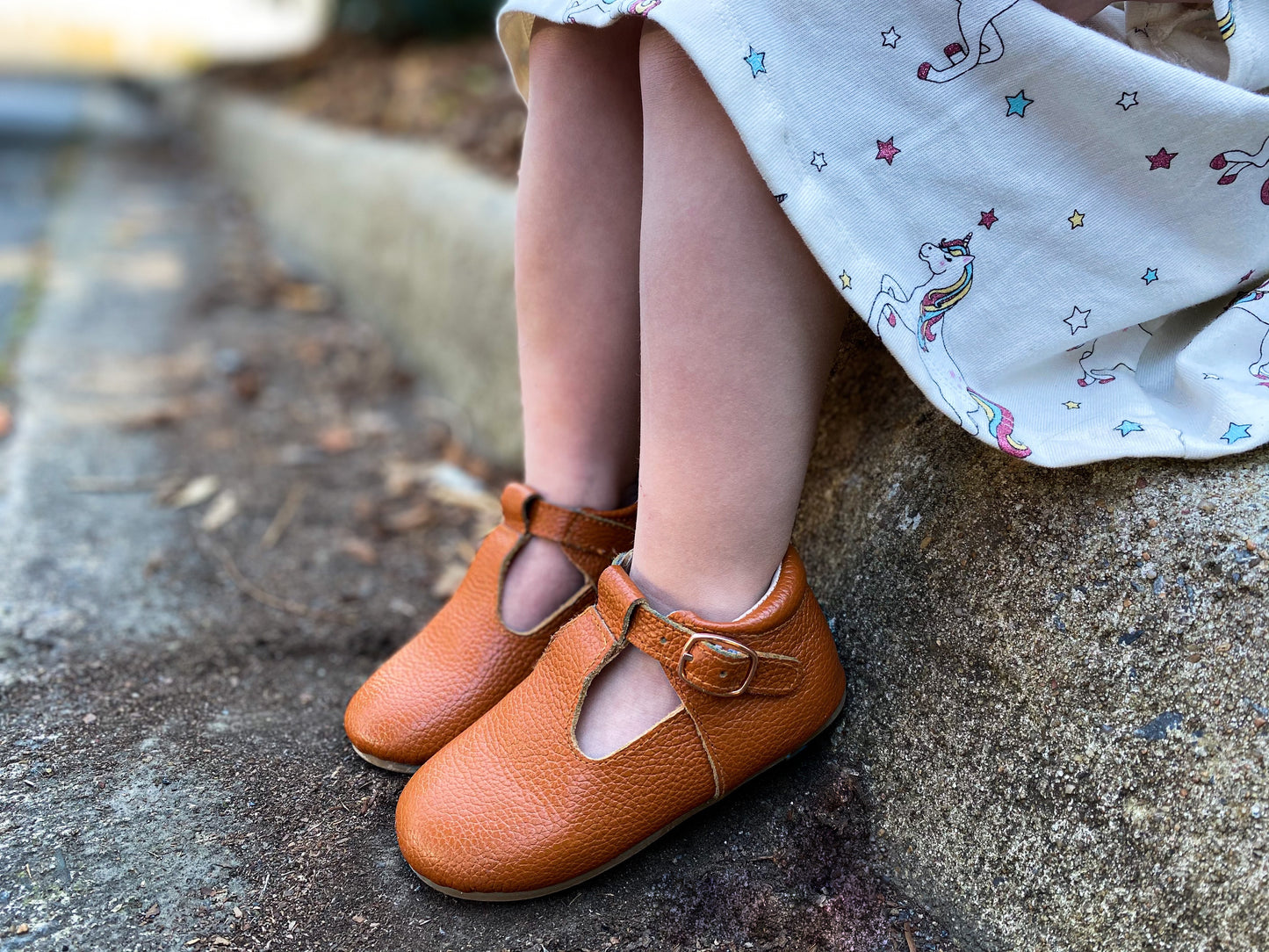 T-Strap Tobacco Brown