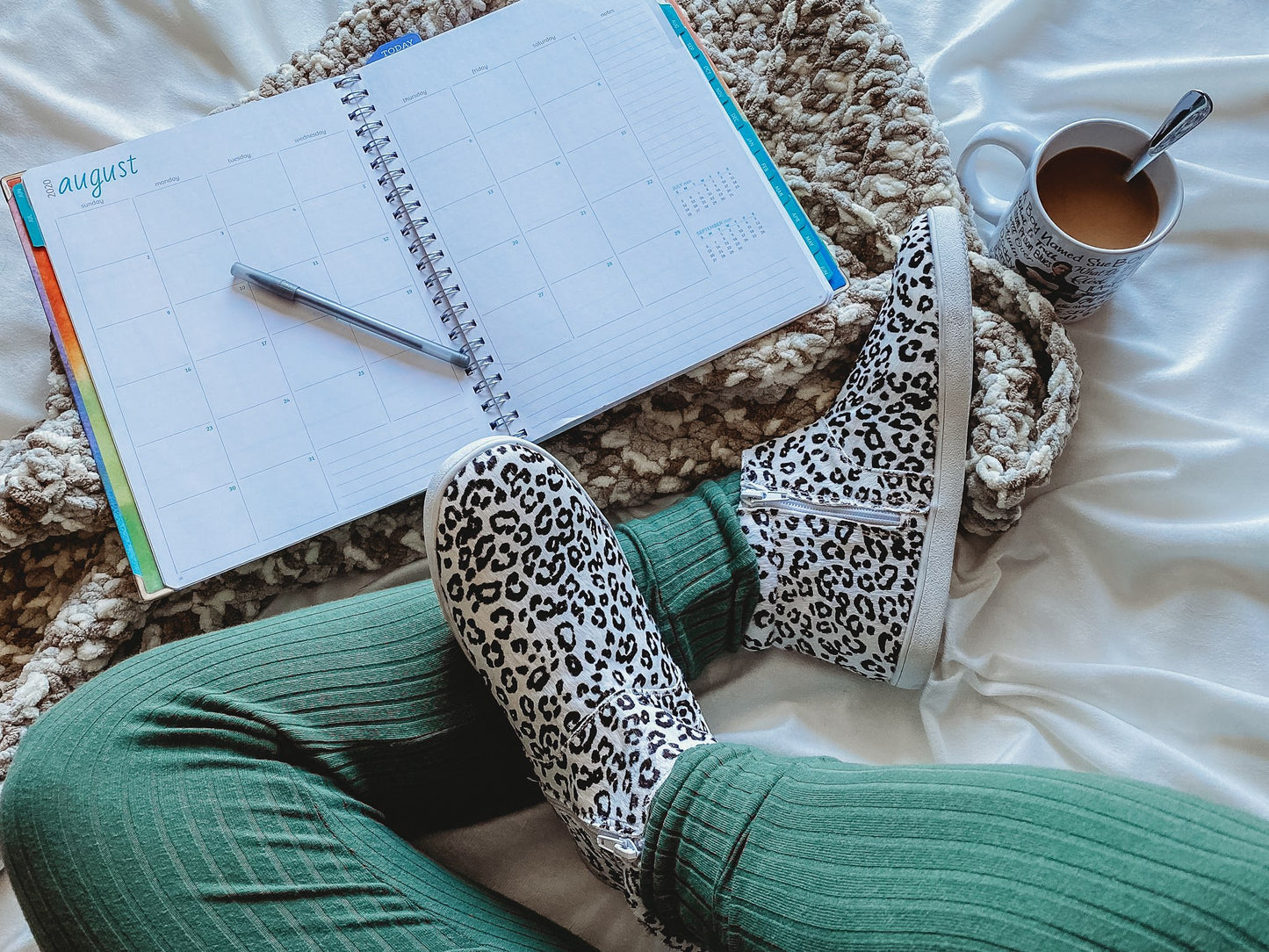 ADULT High Top Loafer Snow Leopard