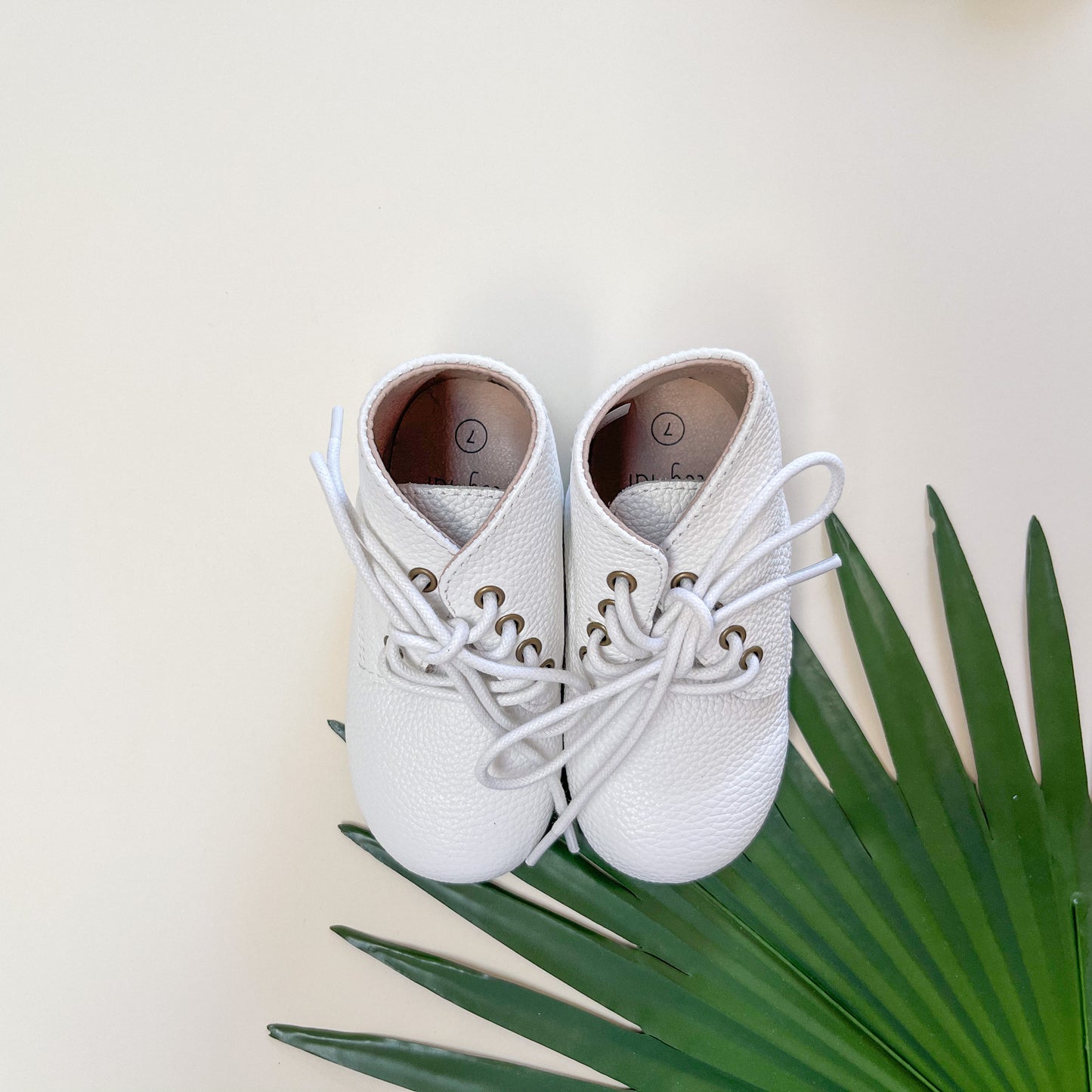UNISEX Oxford Boot Simply White