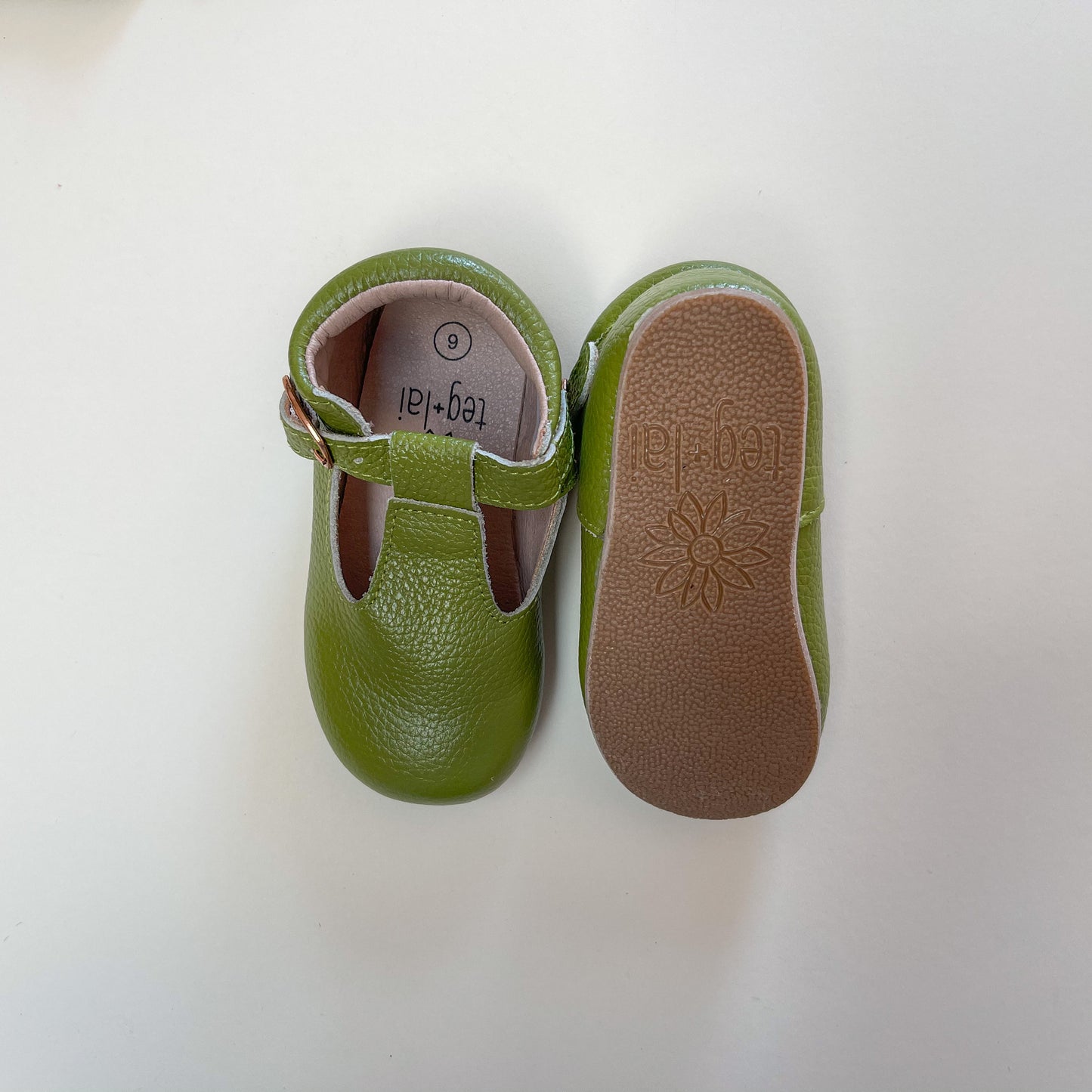 T-Strap Olive
