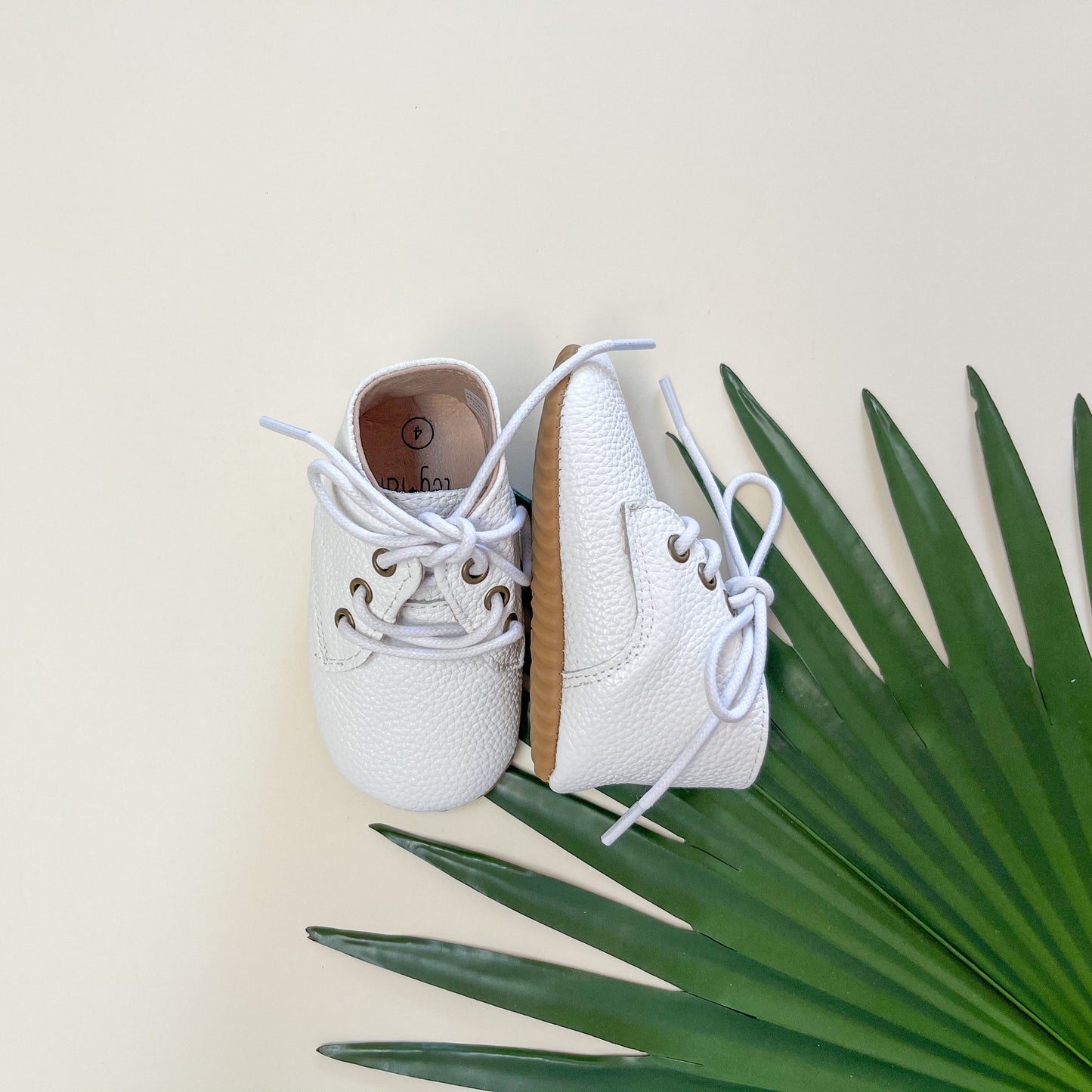 UNISEX Oxford Boot Simply White